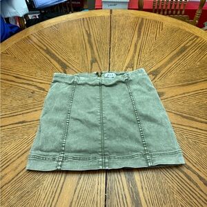Jolt Olive Green Mini Skirt